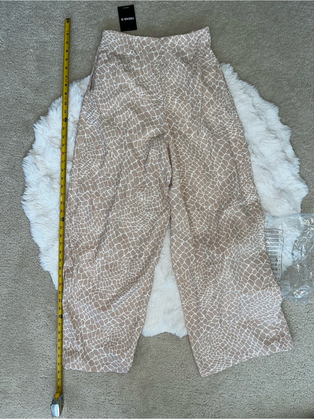 ✨ NWT Forever 21 Beige Animal Print High Rise Wide Leg Pants (Size Small)